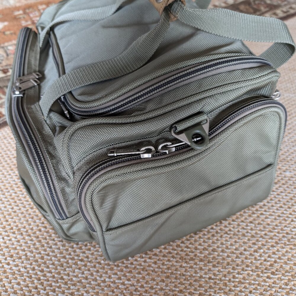 Pathfinder Ballistic Nylon Duffel, Olive Green - Picture 5 of 16